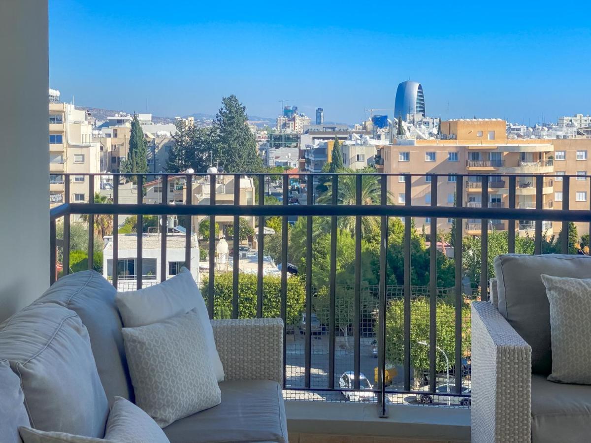 Apartment Phaedrus Living Erato Luxury Penthouse